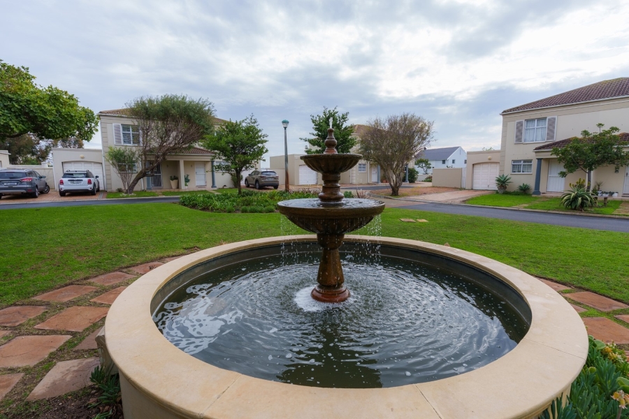 2 Bedroom Property for Sale in Royal Ascot Western Cape